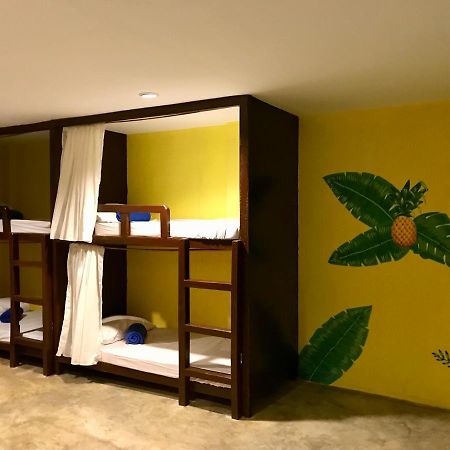 Coco Pod Siargao Hostel Хенераль-Луна Екстер'єр фото